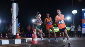 BIB: 47041, 20907
                            <button type="button" onclick="openModal(23005266)" class="btn btn-primary btn-sm float-right btn-popup" data-toggle="modal" data-target=".modal-high-quality">
                        <i class="fas fa-shopping-cart"></i> Add to Cart
                    </button>
                                            <button type="button" onclick="isThisMe(23005266, true)" class="btn btn-success btn-sm float-right btn-popup btn-isme hidden" data-toggle="tooltip" data-placement="bottom" title="นี่คือรูปของคุณใช่ไหม คลิกที่นี่เพื่อเอาเข้าอัลบั้ม">
                        <i class="fas fa-plus"></i> Add to album
                    </button>
                    <button type="button" onclick="isThisMe(23005266, false)" class="btn btn-warning btn-sm float-right btn-popup btn-isnotme hidden">
                        <i class="fas fa-ban"></i> Remove from album
                    </button>